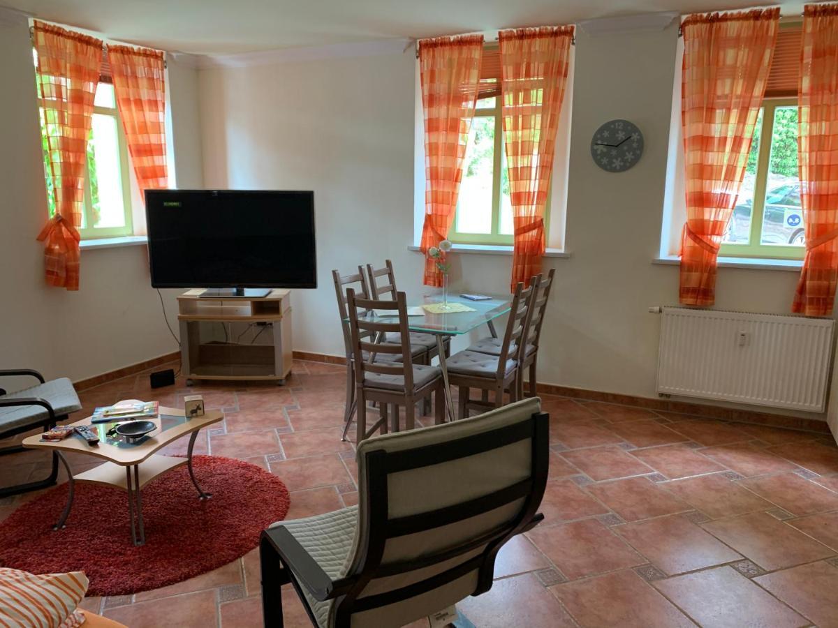 Ferienwohnung Am Schloss Rochlitz מראה חיצוני תמונה