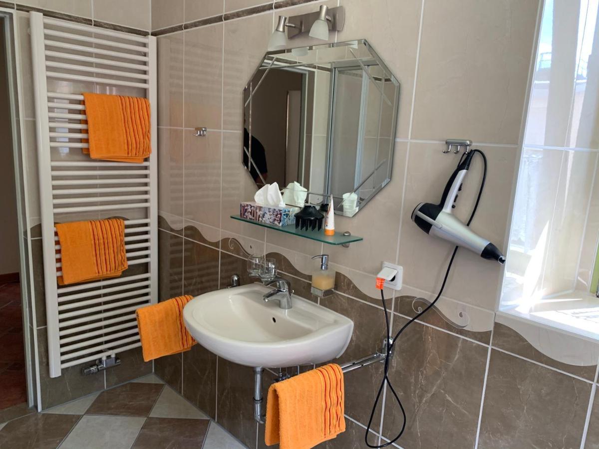 Ferienwohnung Am Schloss Rochlitz מראה חיצוני תמונה